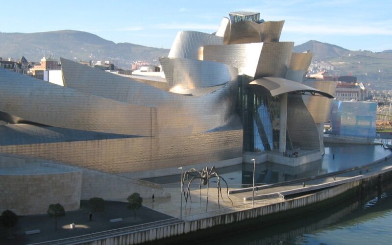 Fachada del Museo Guggenheim Bilbao